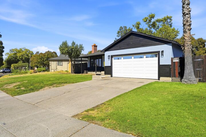 Property Photo:  6431 Romack Circle  CA 95822 