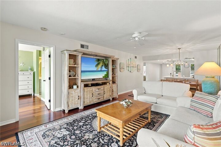 Property Photo: 360 Horse Creek Drive 207 FL 34110
