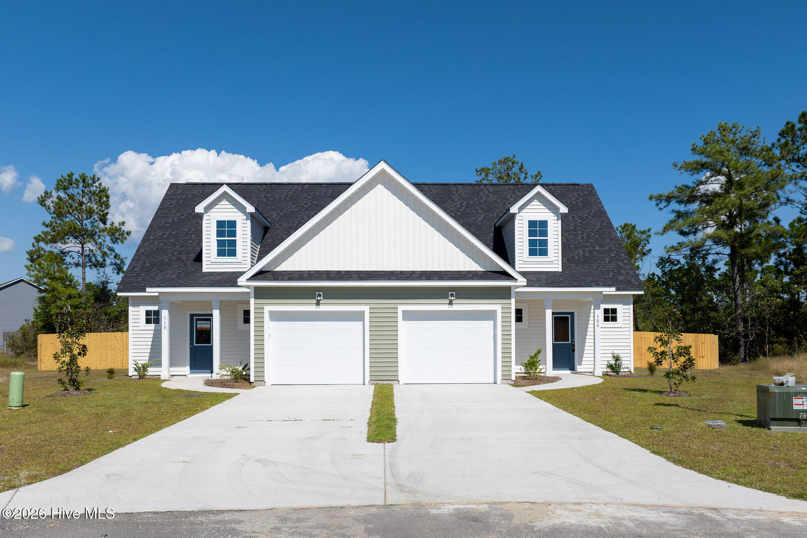 Property Photo:  305 Coastal Reef Court  NC 28445 