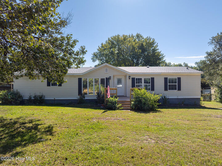 Property Photo:  1608 Patsy Lane  NC 28405 