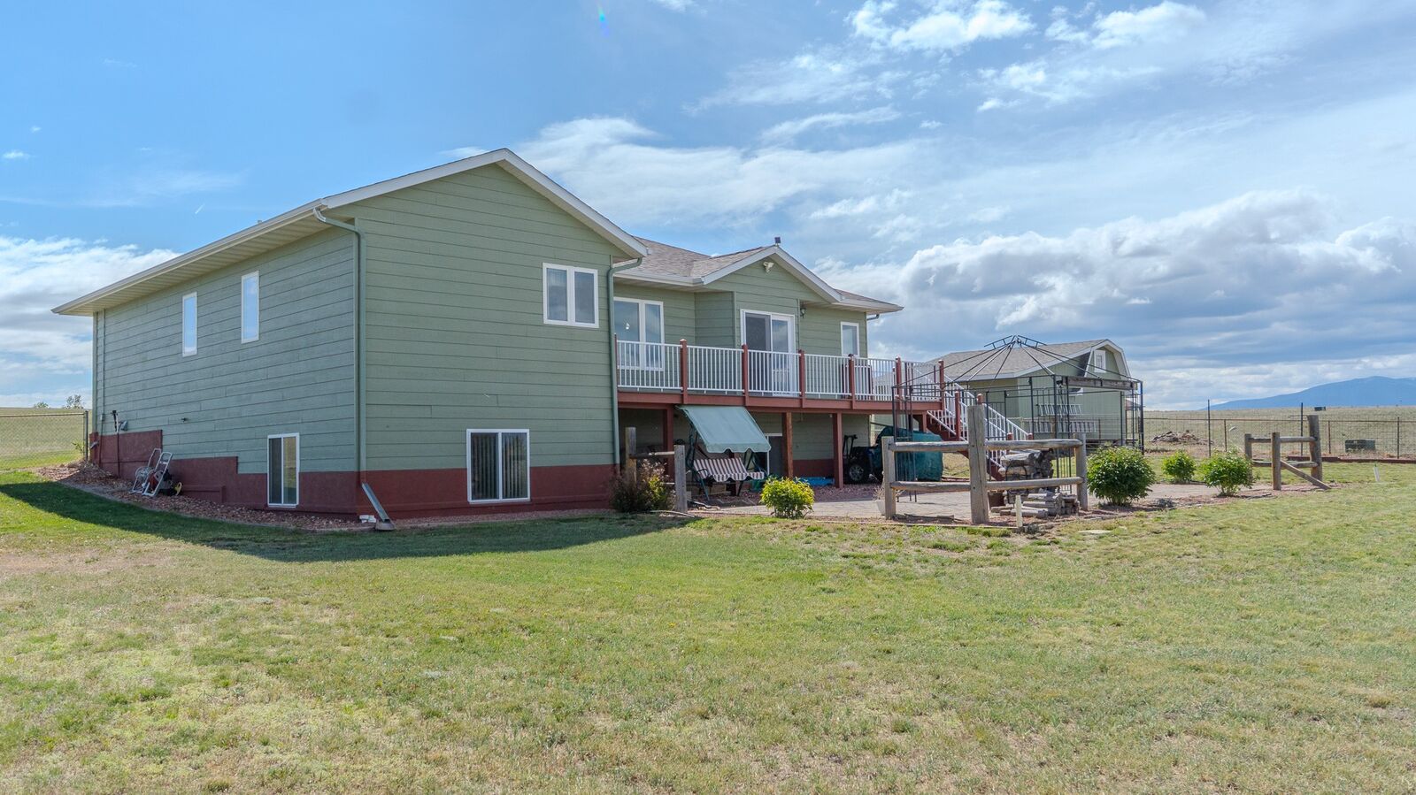 Property Photo: 4599 Emerald Ridge Loop MT 59602