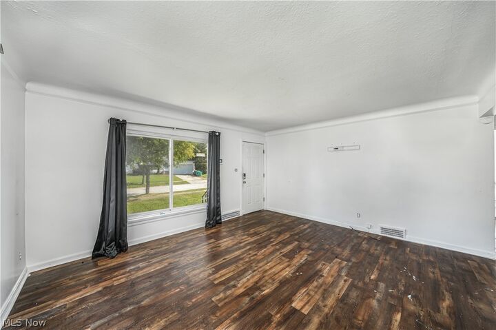 Property Photo:  16780 Gerard Avenue  OH 44137 