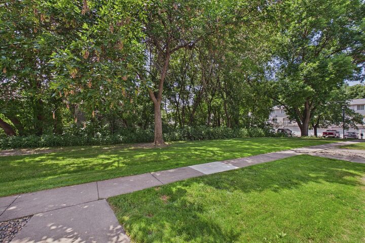 Property Photo:  1467 Goodwin Avenue N  MN 55128 