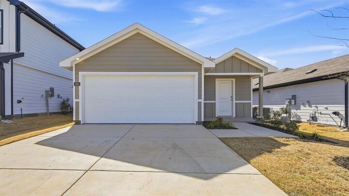 Property Photo:  3411 Basalt Drive  TX 76249 