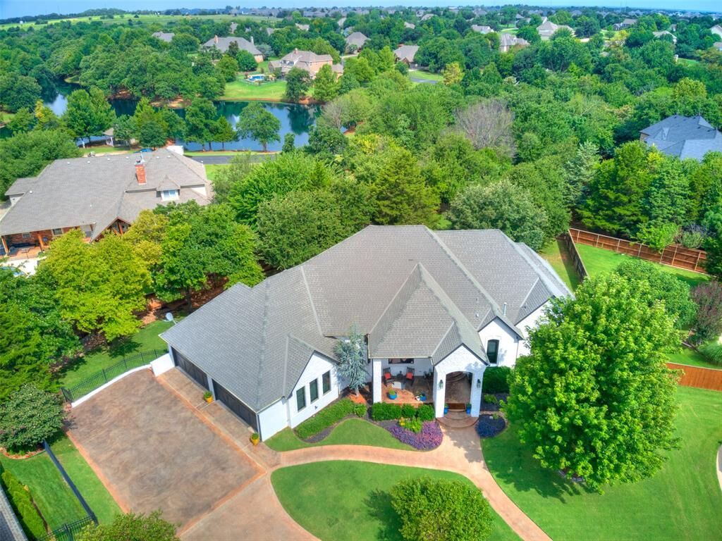 Property Photo:  4317 Slate Bridge Road  OK 73034 