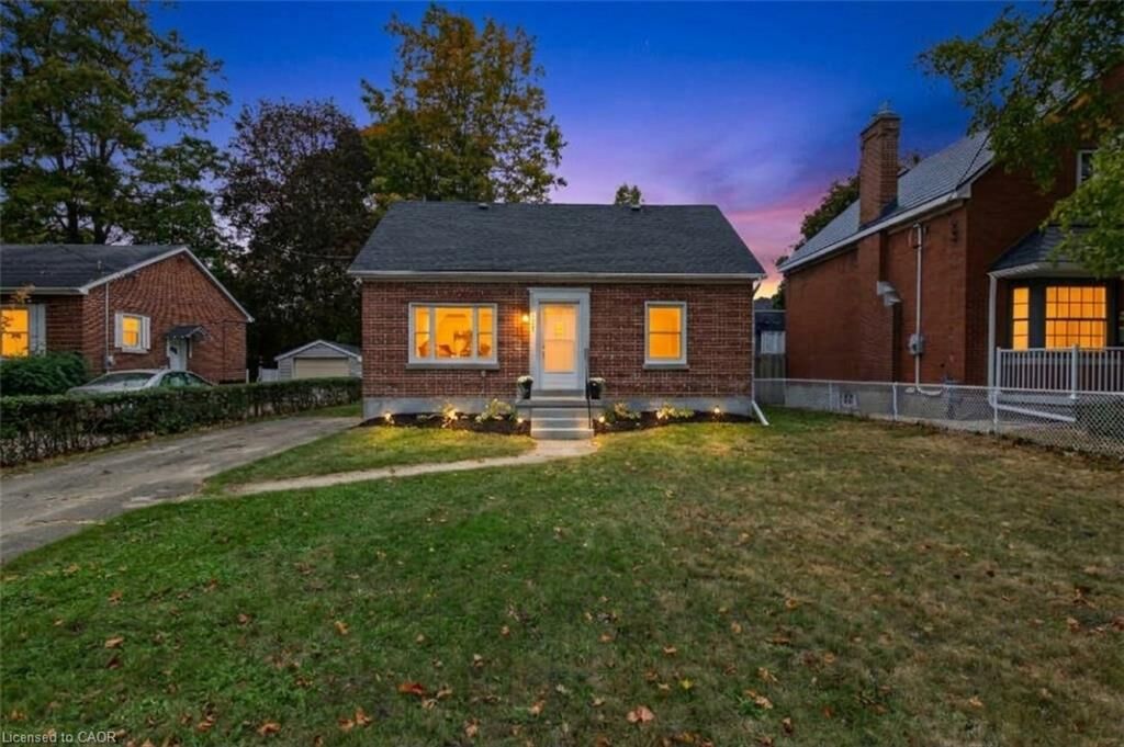 Property Photo:  223 Margaret Avenue  ON N2H 4J1 