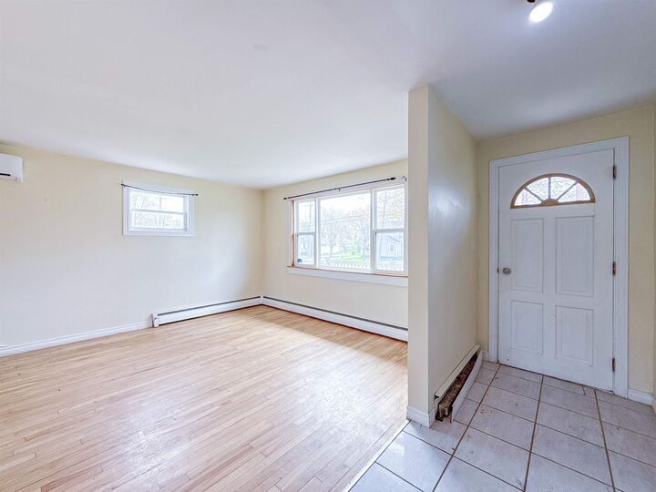 Property Photo:  207 Belvedere Avenue  PE C1A 2Z2 