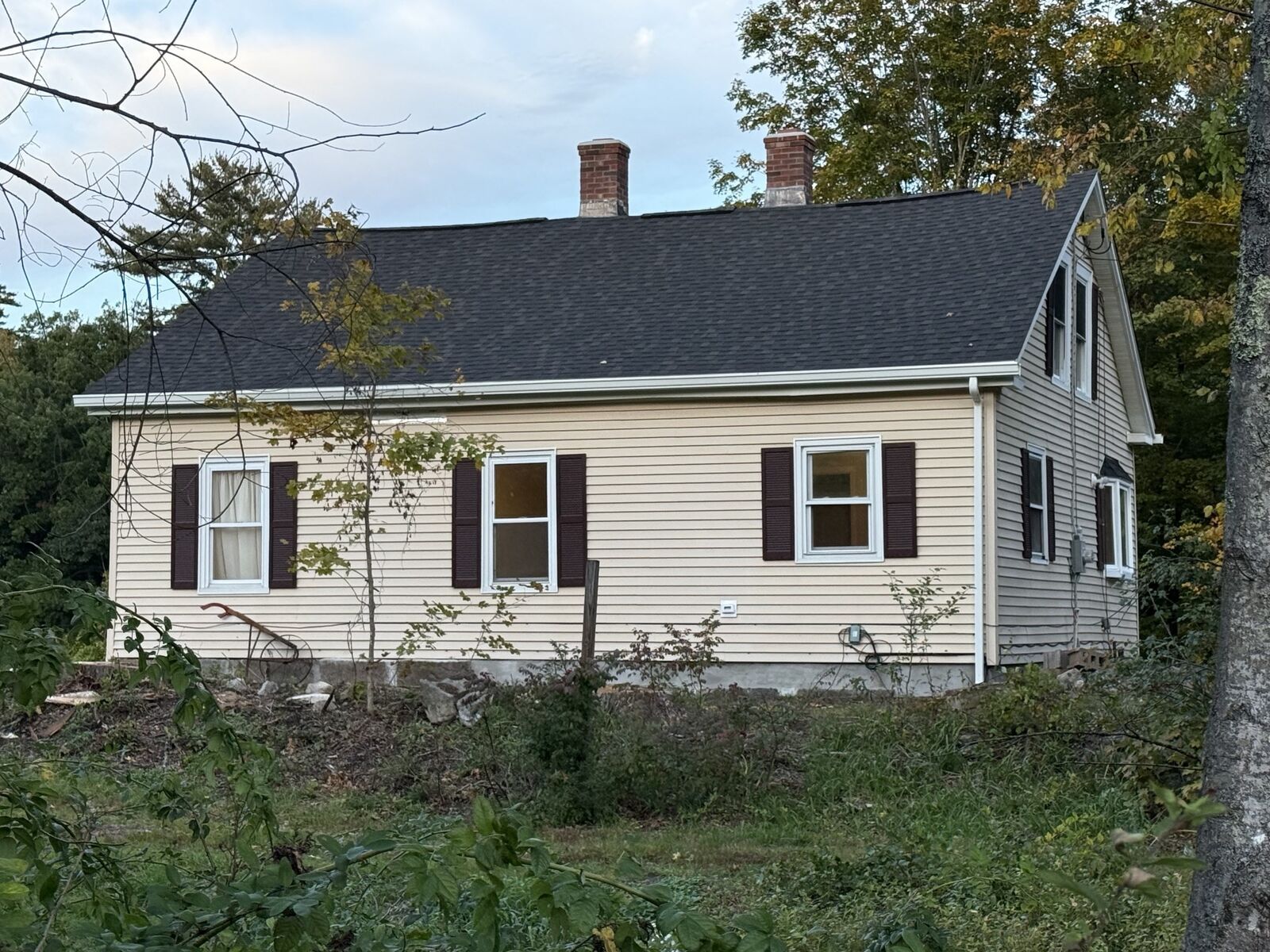 Property Photo:  221 Aldrich Street  MA 01007 