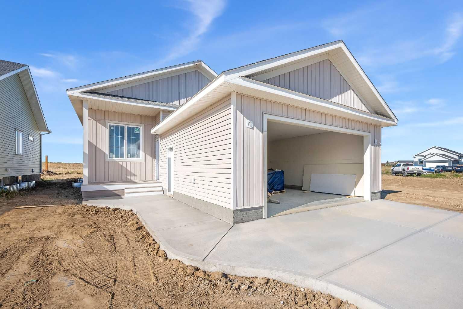 Property Photo:  1310 56 Avenue  AB T9V 3T5 