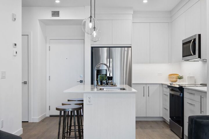 Property Photo:  44 Skyview Parkway NE 2210  AB T3N 2R8 