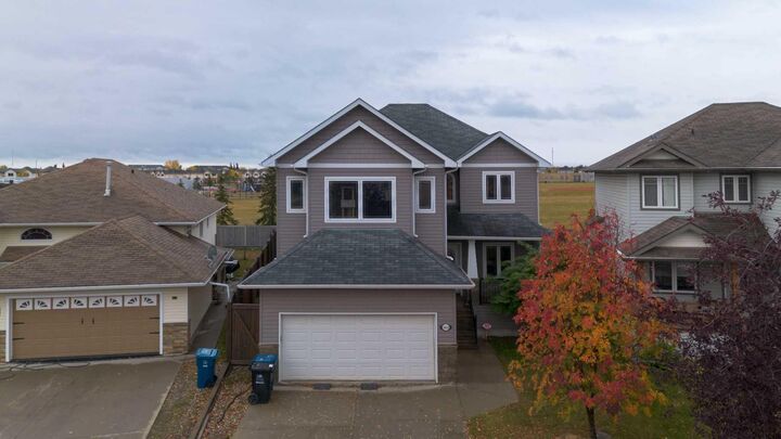 Property Photo:  163 Rattlepan Creek Crescent  AB T9K 2V5 