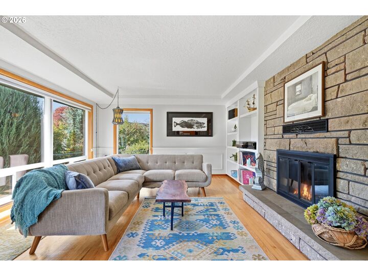 Property Photo: 804 NW Sluman Rd WA 98665