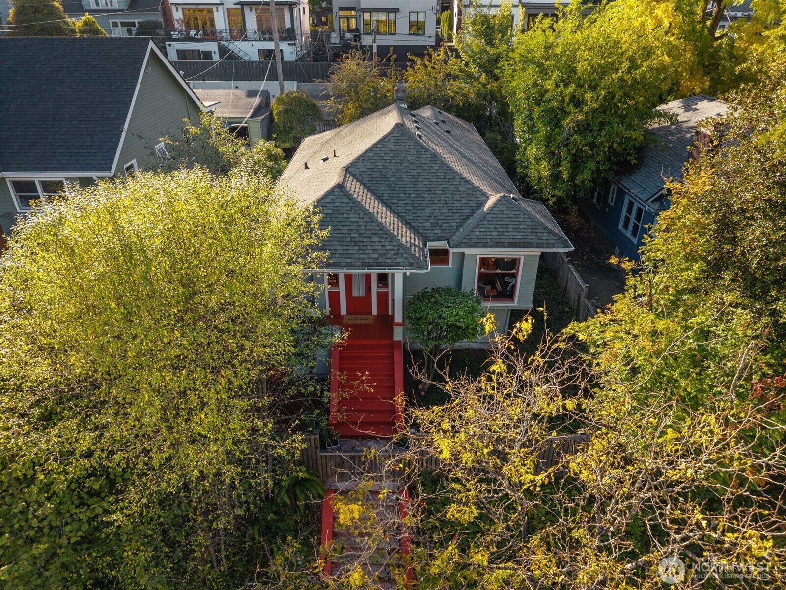 Property Photo: 809 23rd Avenue E WA 98112