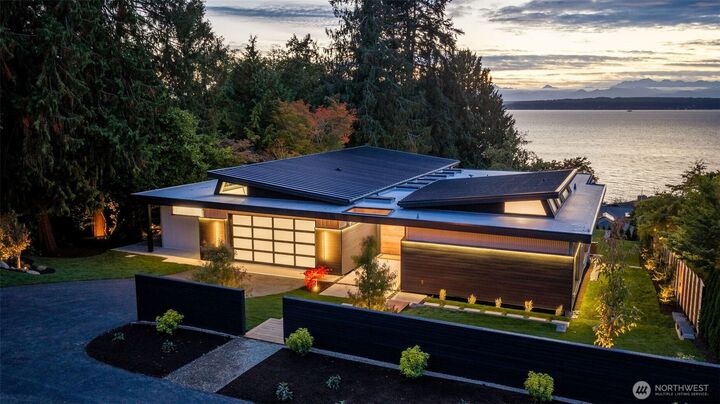 Property Photo:  17717  15 Avenue NW  WA 98177 