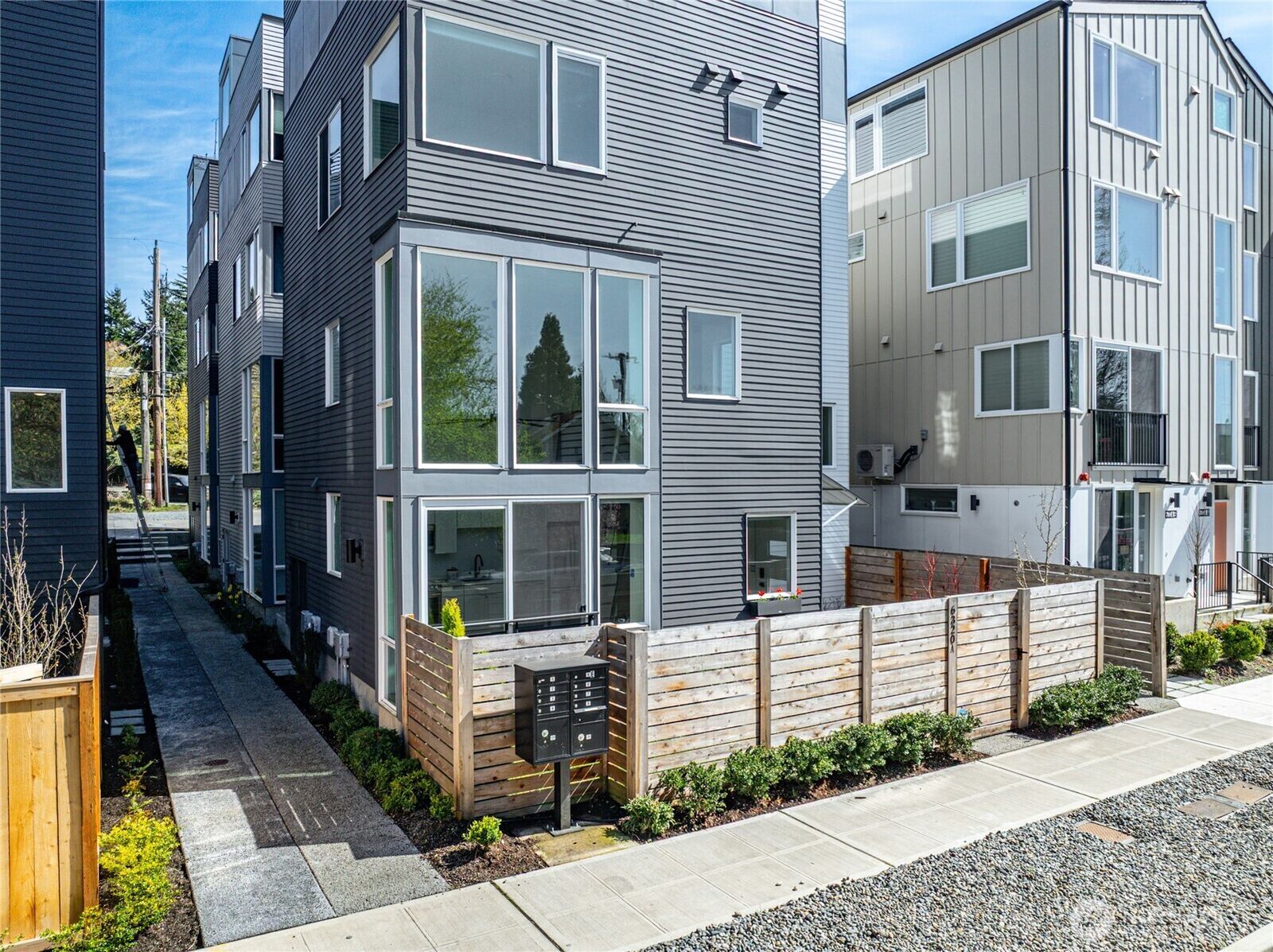 Property Photo: 6320 41st Avenue SW B WA 98136