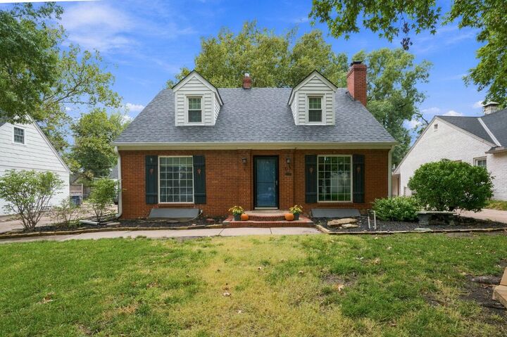 Property Photo: 115 N Ridgewood Drive KS 67208