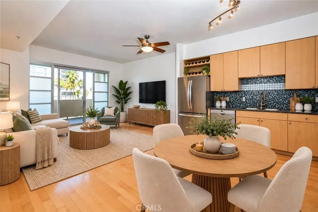 Property Photo:  388 E Ocean Boulevard 511  CA 90802 