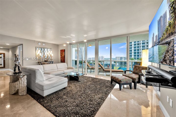 Property Photo:  1800 S Ocean Dr 1610  FL 33009 