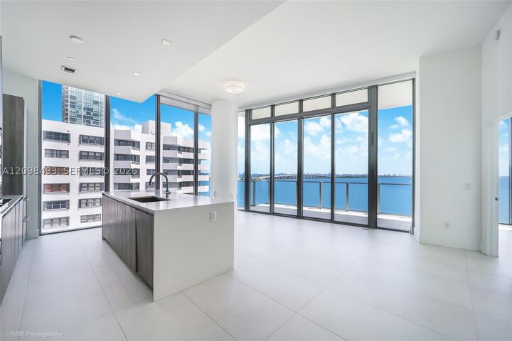 Property Photo:  2900 NE 7th Ave 602  FL 33137 