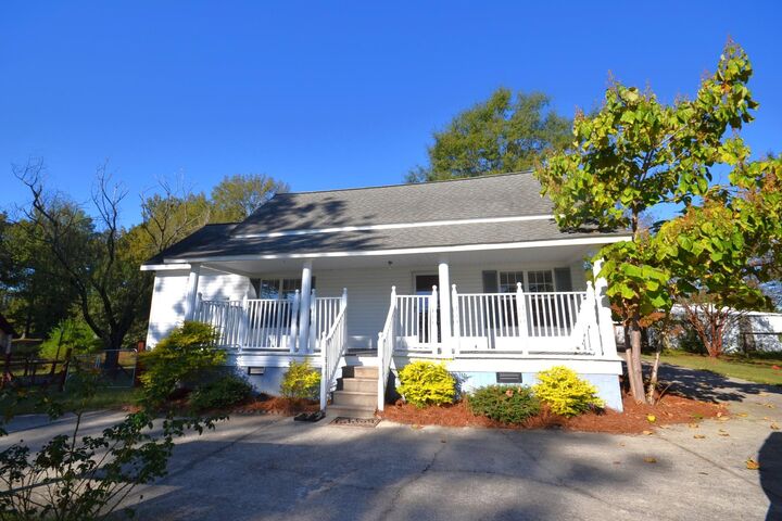 Property Photo:  4219 Eva Rd  AL 35621 