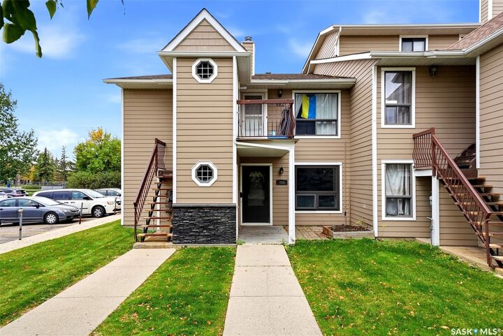 Property Photo:  104 Cedar Meadow Drive  SK S4X 3J6 