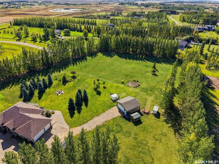 Property Photo:  20 Werschner Drive  SK S7K 3J8 