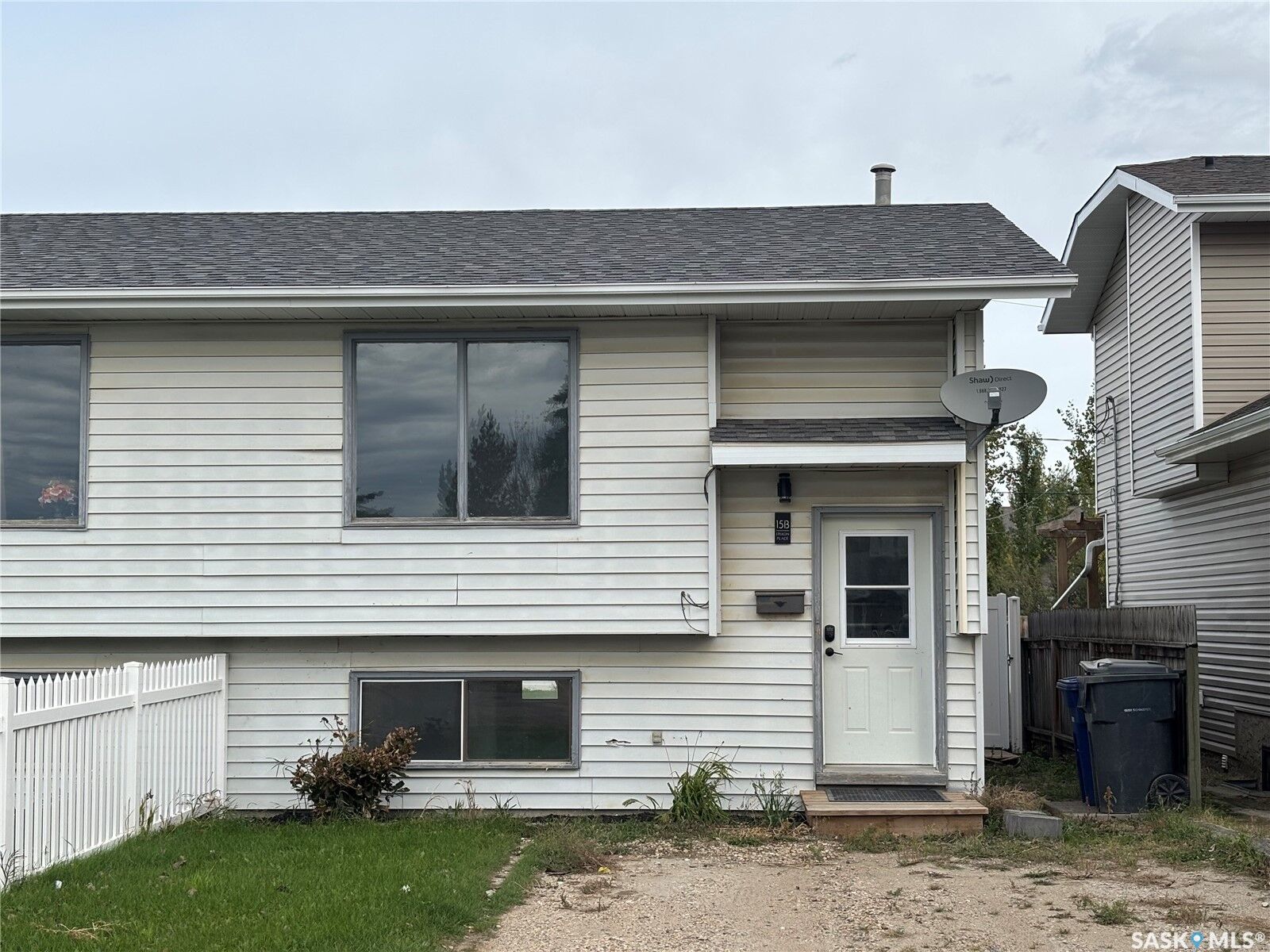 Property Photo:  15B Erixon Place  SK S0K 0Y0 