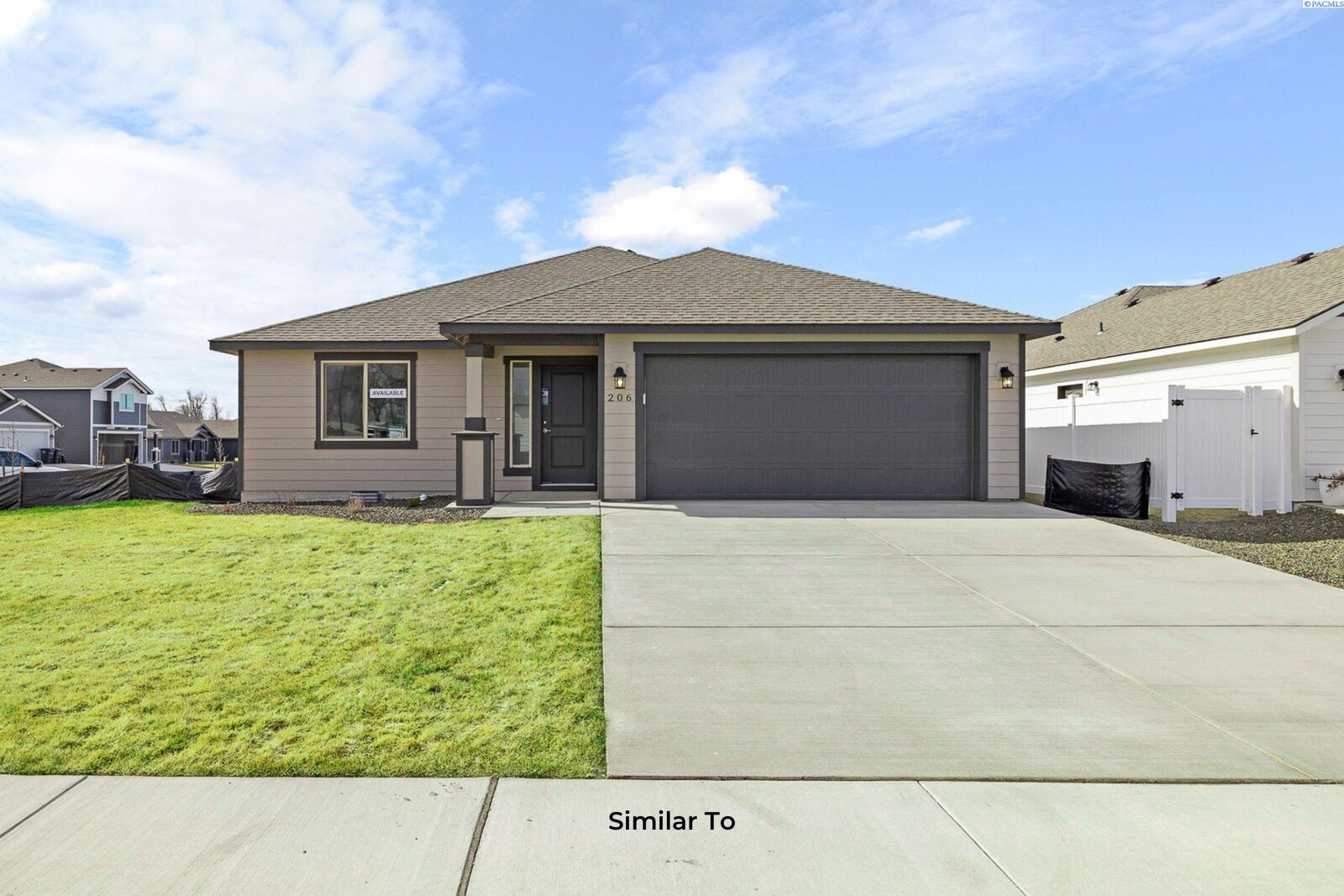 Property Photo: 757 Honeylicious St WA 99352