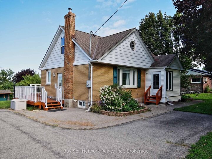 Property Photo:  962 Ward Street  ON K0L 1H0 