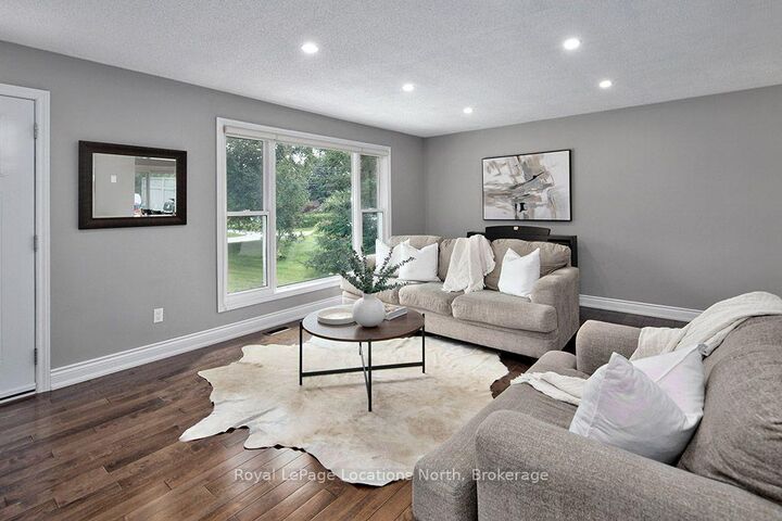 Property Photo:  124 Greenfield Drive  ON N4L 1W6 