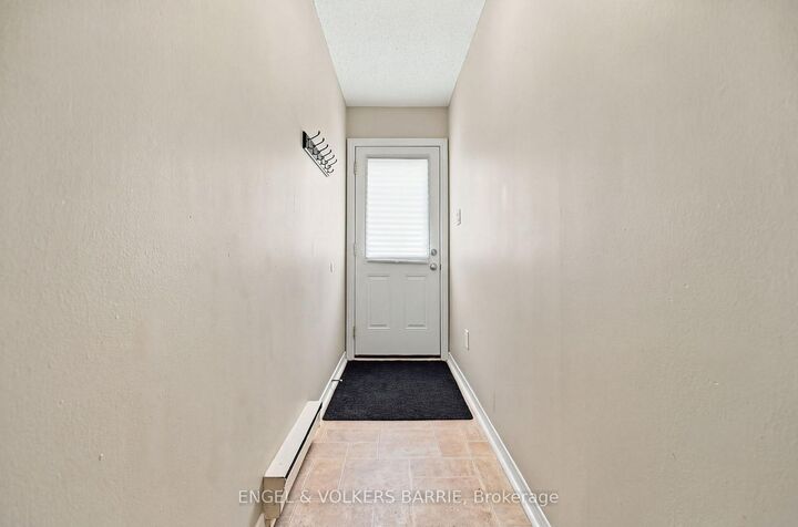Property Photo:  506 Essa Road 38  ON L4N 7L5 