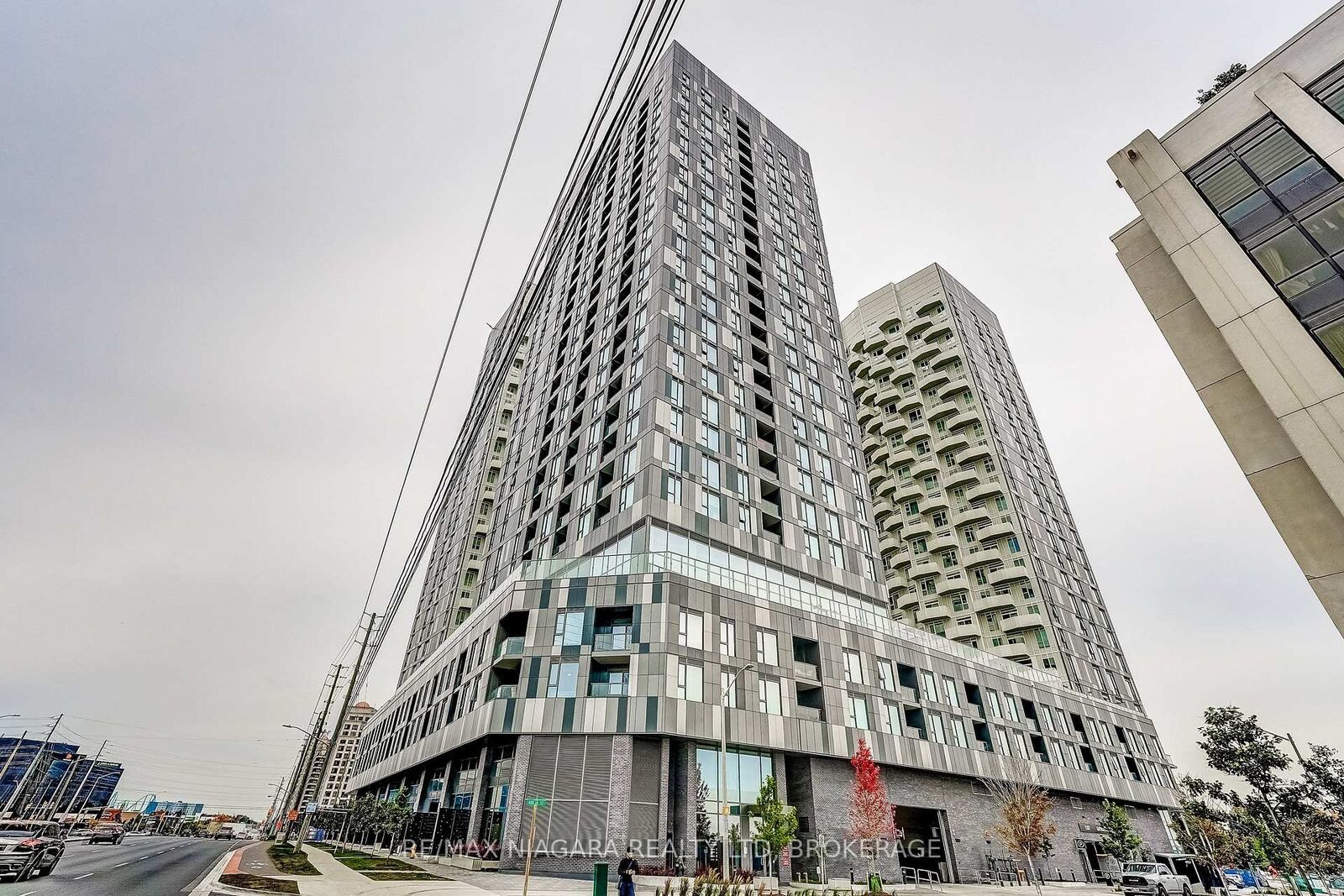 Property Photo:  10 Abeja Street 1419  ON L4K 0R4 