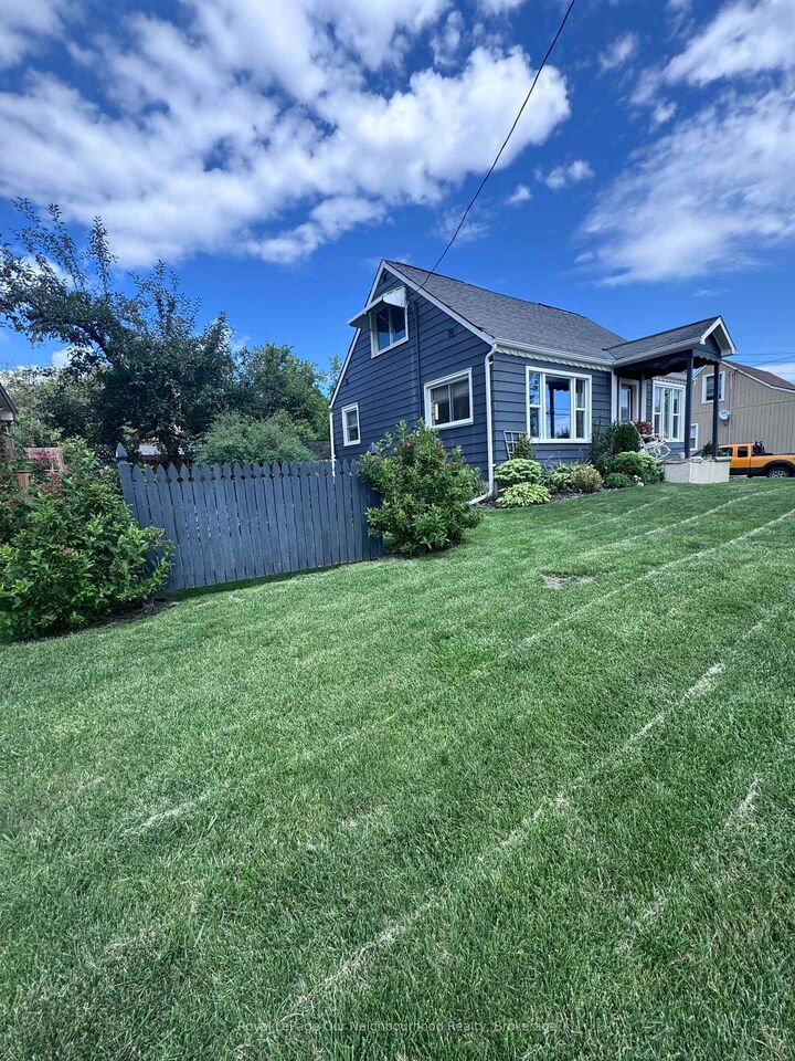 Property Photo:  6016 County 50 Road  ON K0L 1L0 