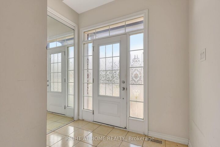Property Photo:  209 Rivertree Street  ON K2M 0J4 
