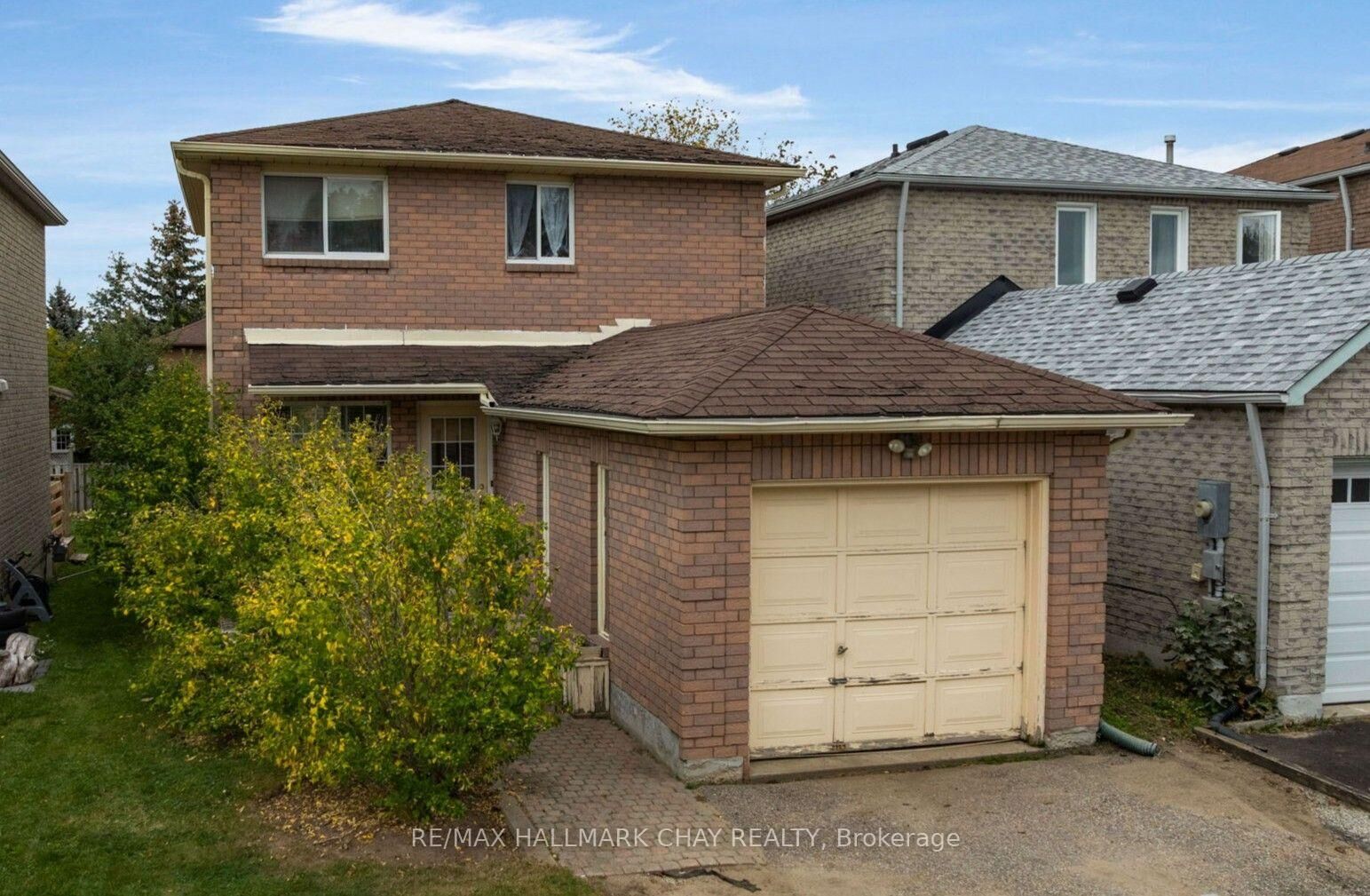 Property Photo:  104 Ferguson Drive  ON L4N 7E5 