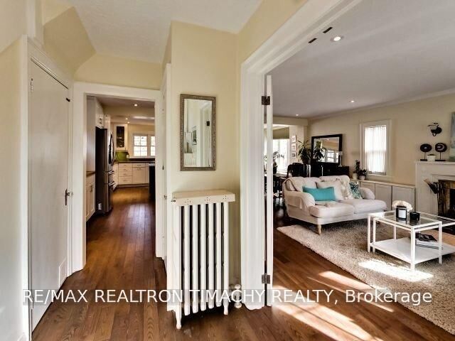 Property Photo:  61 Thirty Seventh Street  ON M8W 3L7 