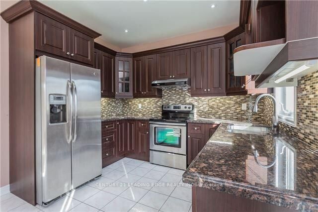Property Photo:  421 Elson Street  ON L3S 4T8 