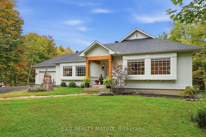 Property Photo:  710 Du Parc Road  ON K0B 1K0 