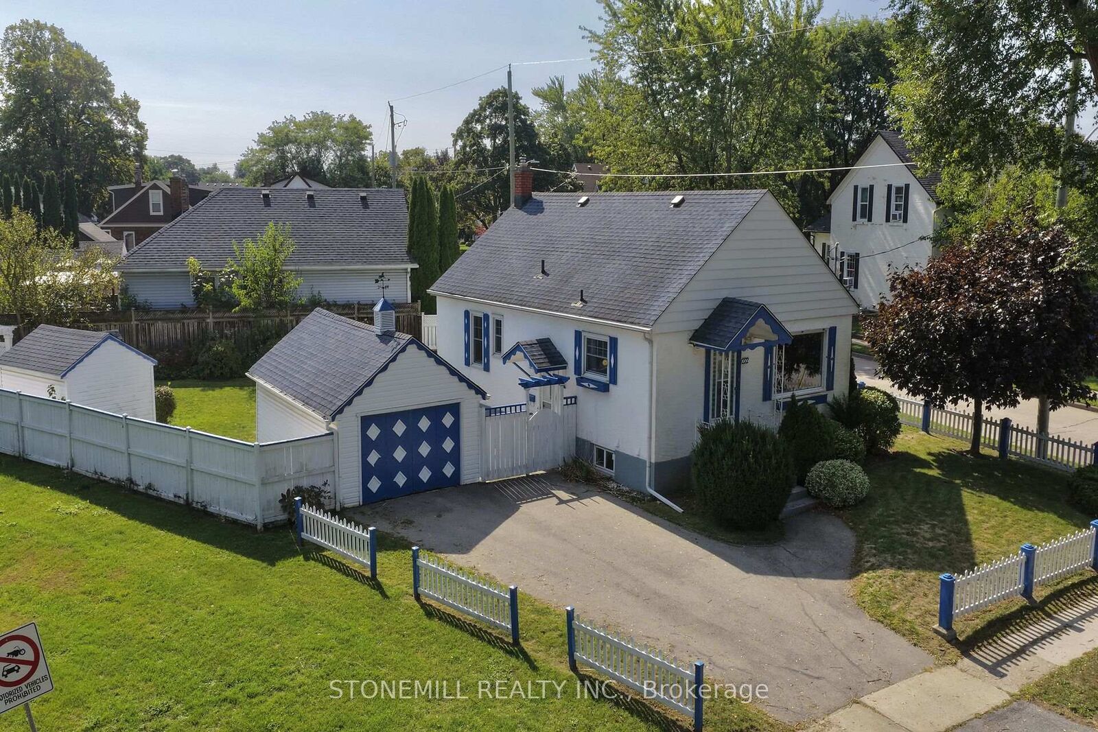 Property Photo: 272 Carlton Street ON L2N 1B9
