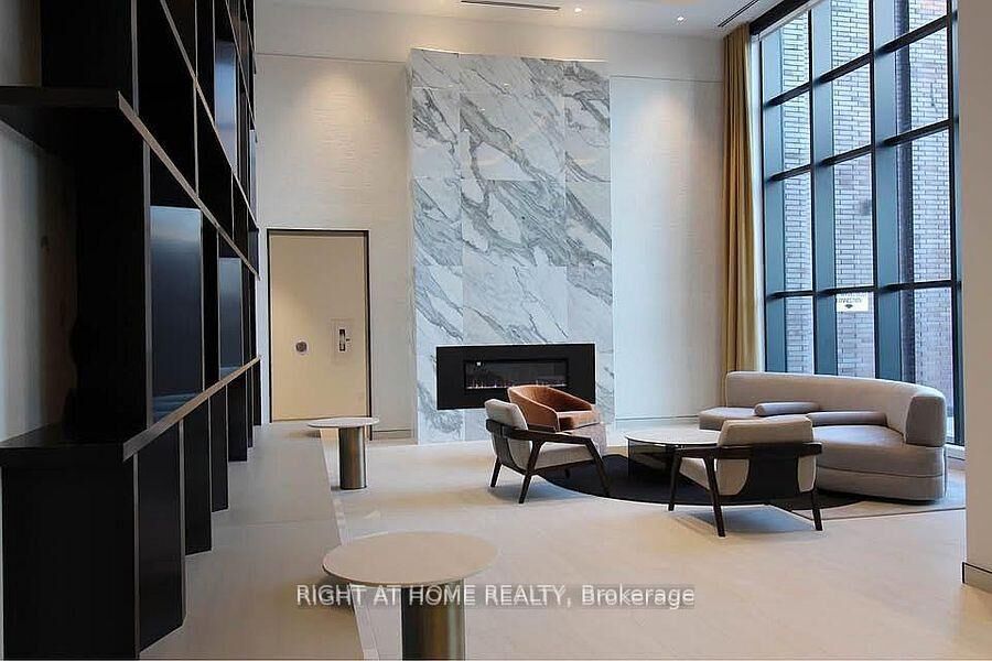 Property Photo:  130 River Street 1606  ON M5A 0R8 