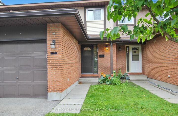 Photo de la propriété:  75 Clarkson Crescent  ON K2L 3C9 