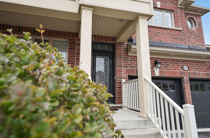 Property Photo:  37 McGovern Street  ON L0G 1W0 