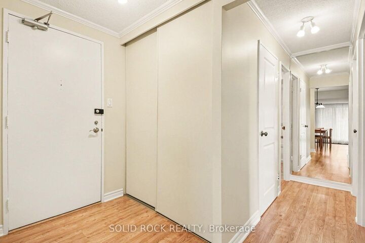 Property Photo: 1171 Ambleside Drive 402 ON K2B 8E1