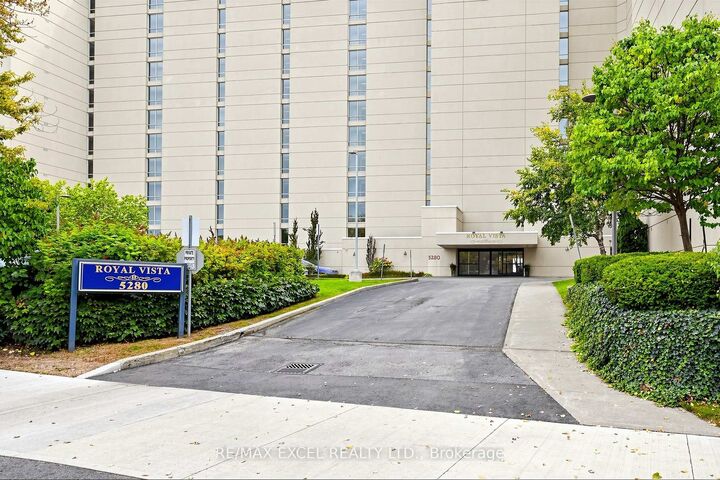 Property Photo:  5280 Lakeshore Road 607  ON L7L 5R1 
