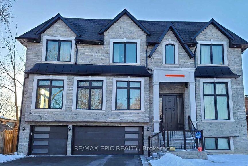 Property Photo: 36 Sussex Avenue ON L4C 2E6