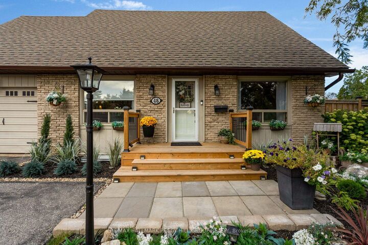 Property Photo:  48 Oren Boulevard  ON L4N 4R3 