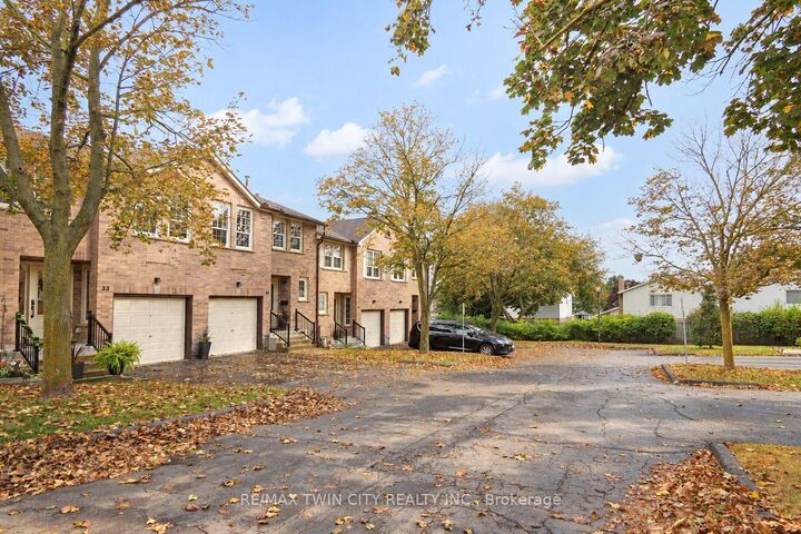 Property Photo:  375 Holiday Inn Drive 34  ON N3C 3P6 
