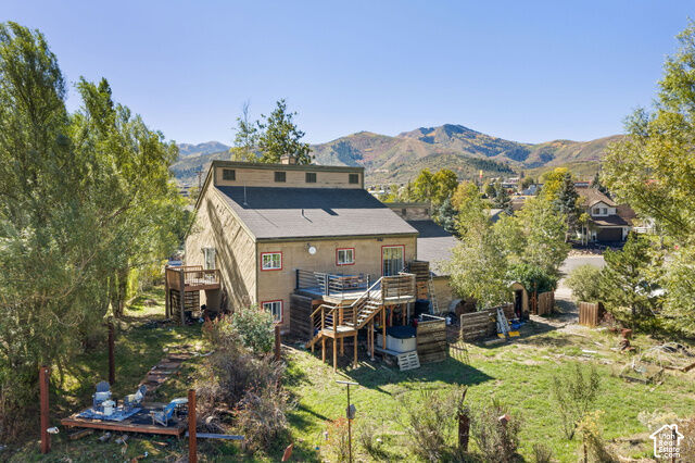 Property Photo:  