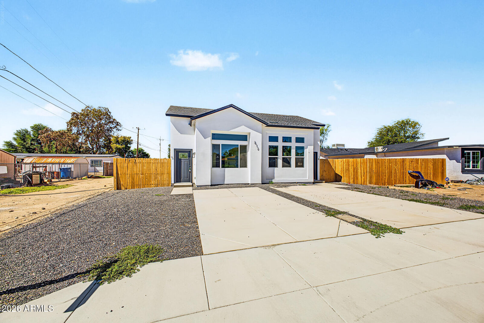 Property Photo:  212 2nd Avenue E A  AZ 85326 