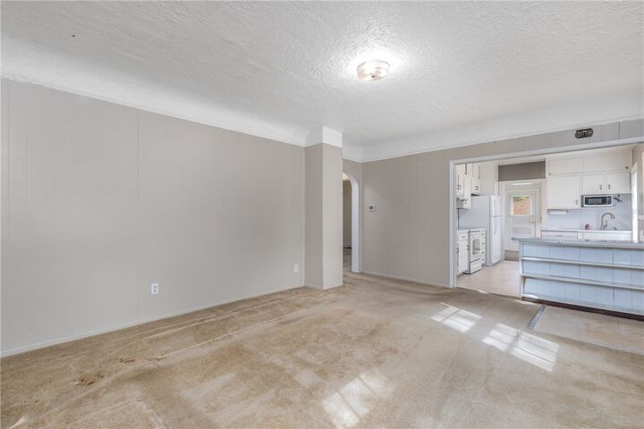 Property Photo: 747 Lewis Avenue MT 59101